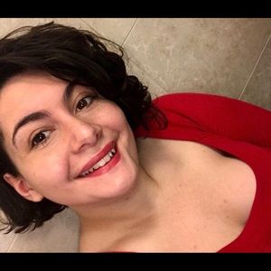 Meet your Posher, Renee